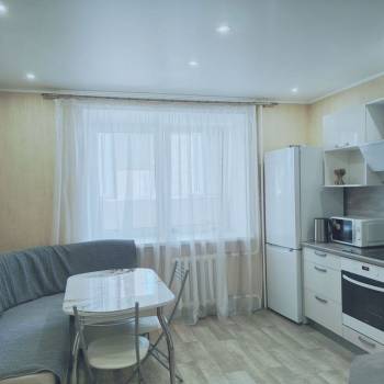 Сдается 1-комнатная квартира, 40 м²