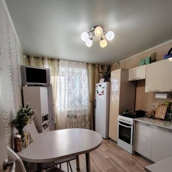 Продается 1-комнатная квартира, 35 м²