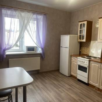 Сдается 1-комнатная квартира, 44 м²