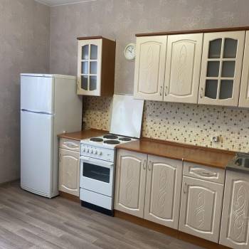 Сдается 1-комнатная квартира, 44 м²