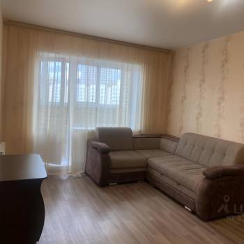 Сдается 1-комнатная квартира, 44 м²