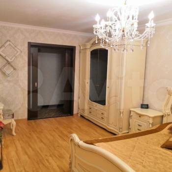 Продается Многокомнатная квартира, 110 м²