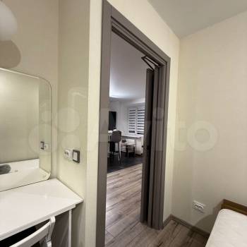 Продается 1-комнатная квартира, 38 м²
