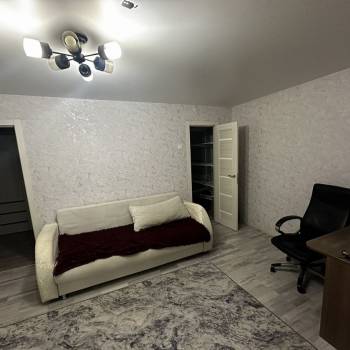 Продается 2-х комнатная квартира, 43 м²