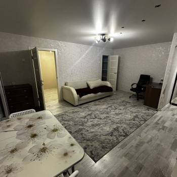 Продается 2-х комнатная квартира, 43 м²