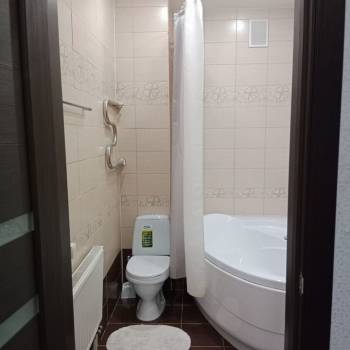 Сдается 1-комнатная квартира, 53 м²