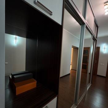 Продается 2-х комнатная квартира, 81,4 м²