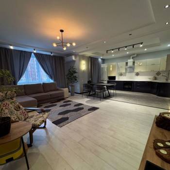 Продается 2-х комнатная квартира, 81,4 м²