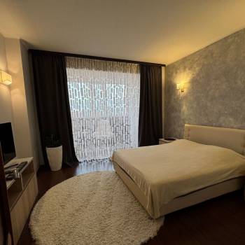 Продается 2-х комнатная квартира, 81,4 м²