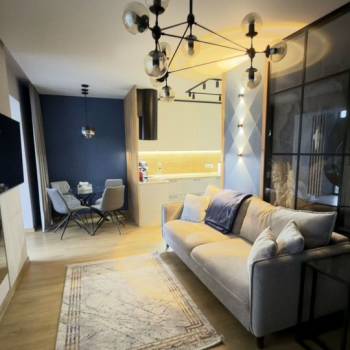 Сдается 2-х комнатная квартира, 49 м²