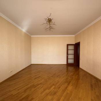Продается 2-х комнатная квартира, 83 м²