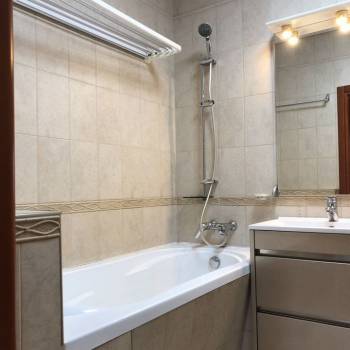 Продается 2-х комнатная квартира, 83 м²