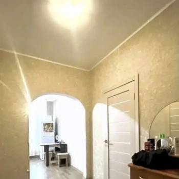 Продается 1-комнатная квартира, 41 м²