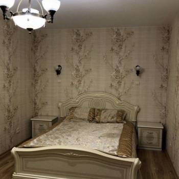 Сдается 2-х комнатная квартира, 76 м²
