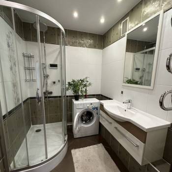 Сдается 1-комнатная квартира, 43 м²
