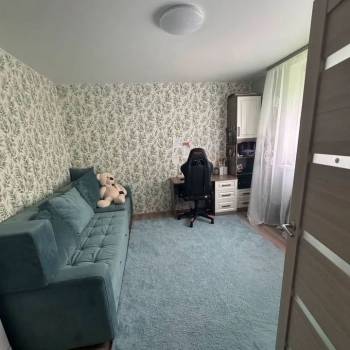 Продается 2-х комнатная квартира, 76 м²