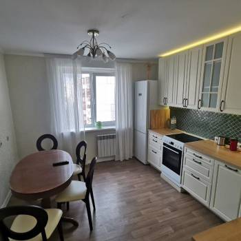 Сдается Многокомнатная квартира, 88 м²