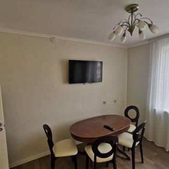 Сдается Многокомнатная квартира, 88 м²
