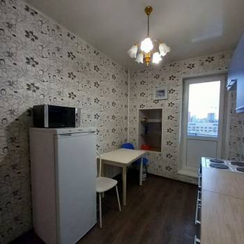 Сдается 1-комнатная квартира, 38 м²