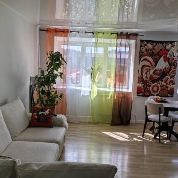 Продается 1-комнатная квартира, 43 м²