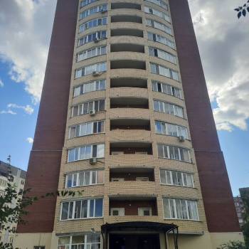 Продается 1-комнатная квартира, 45 м²