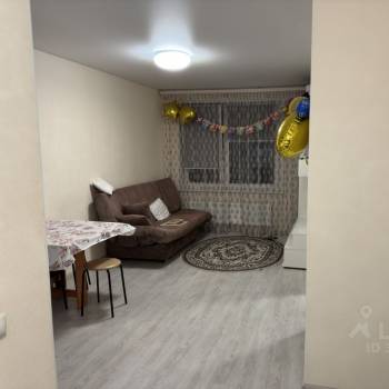 Сдается 1-комнатная квартира, 40 м²