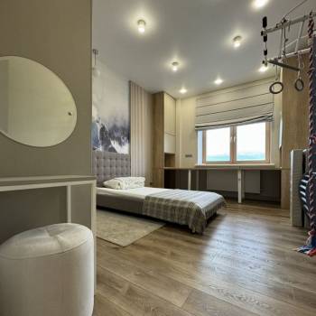 Сдается Многокомнатная квартира, 101 м²