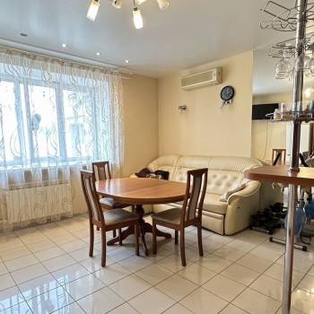 Сдается Многокомнатная квартира, 81 м²