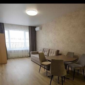 Сдается 1-комнатная квартира, 43 м²