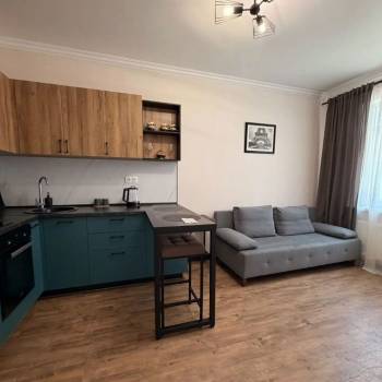 Сдается 1-комнатная квартира, 38 м²