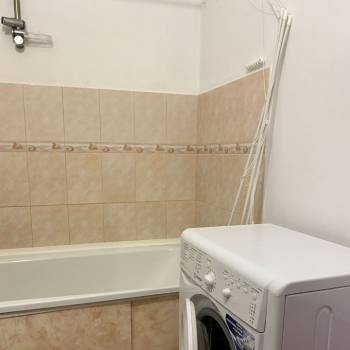 Сдается 1-комнатная квартира, 41 м²