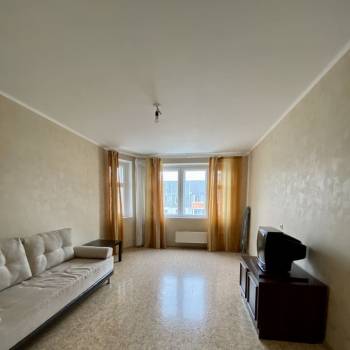 Сдается 1-комнатная квартира, 41 м²