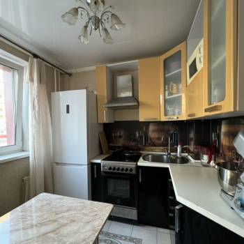 Продается 1-комнатная квартира, 29,9 м²