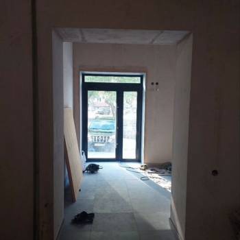 Сдается Нежилое помещение, 180 м²