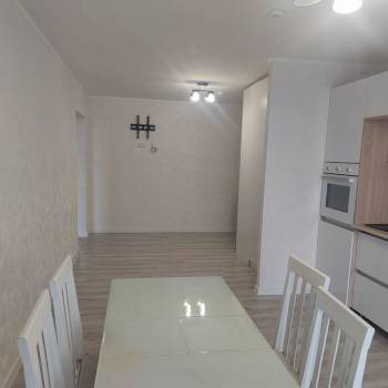 Сдается 2-х комнатная квартира, 67 м²