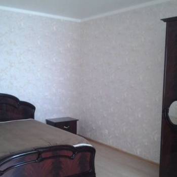 Сдается 1-комнатная квартира, 60 м²