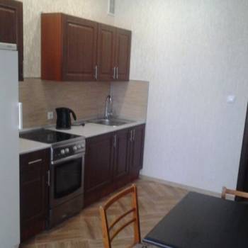Сдается 1-комнатная квартира, 60 м²