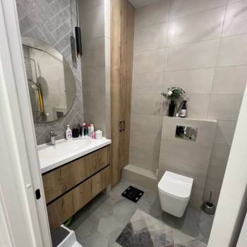Продается 2-х комнатная квартира, 79 м²