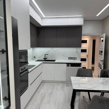 Сдается 1-комнатная квартира, 46,3 м²
