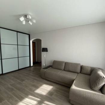 Сдается 1-комнатная квартира, 42,3 м²