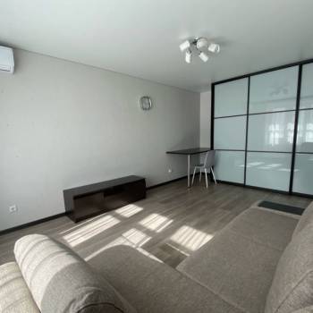 Сдается 1-комнатная квартира, 42,3 м²