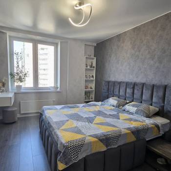 Продается 2-х комнатная квартира, 72,4 м²
