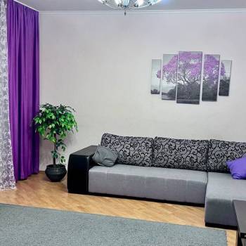 Сдается 1-комнатная квартира, 56 м²