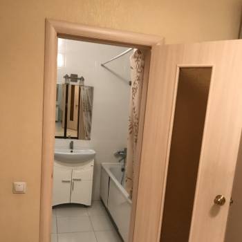 Сдается 1-комнатная квартира, 44 м²