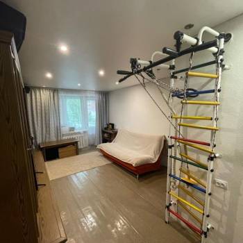 Продается 1-комнатная квартира, 40,9 м²