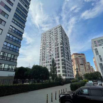 Продается 1-комнатная квартира, 55,2 м²