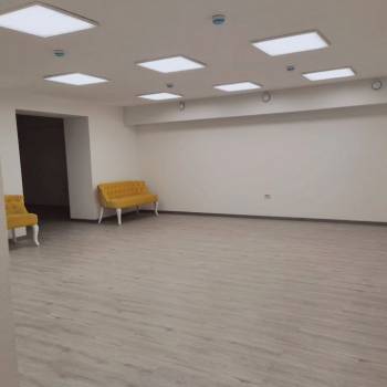 Сдается Нежилое помещение, 73 м²