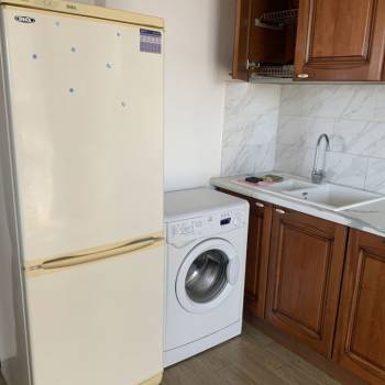 Сдается Многокомнатная квартира, 60 м²