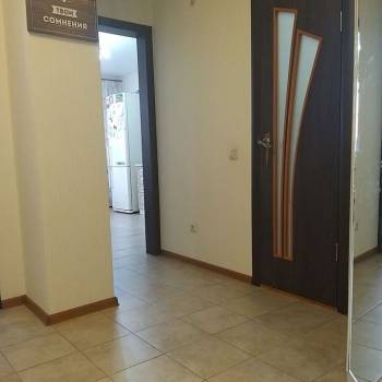 Сдается 1-комнатная квартира, 49 м²