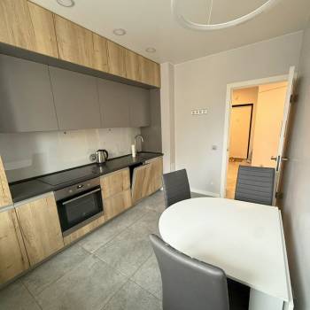 Продается 2-х комнатная квартира, 56,6 м²